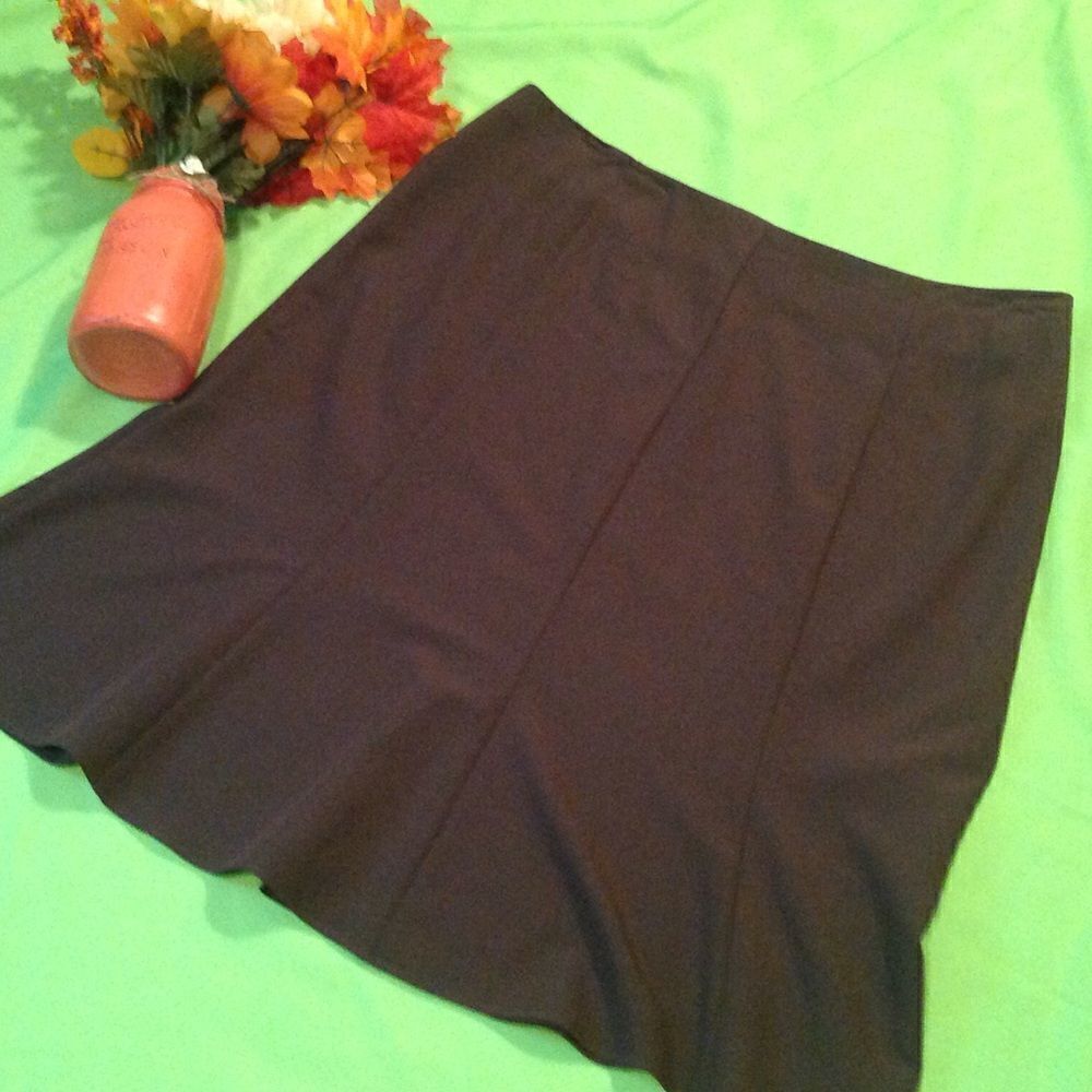 Ladies size 16 flared midi skirt